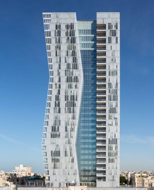 2020-09-03-06-59-21_5f509449af7d6201217-101233